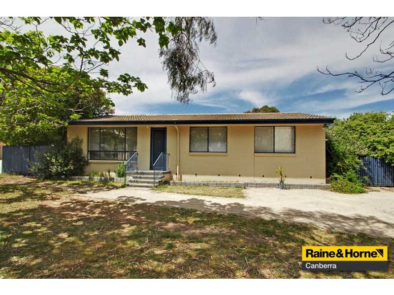 8 Wall Place, Page ACT 2614