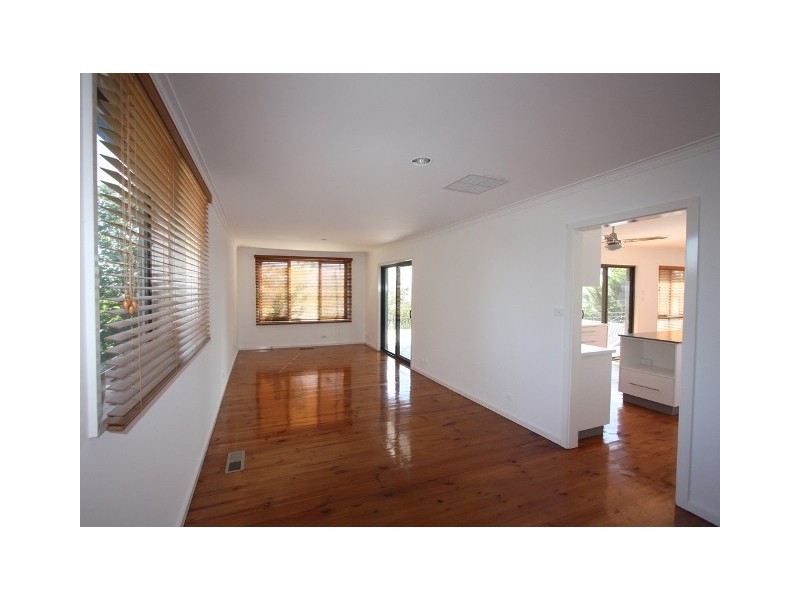 18 Barrett Street, Macgregor ACT 2615