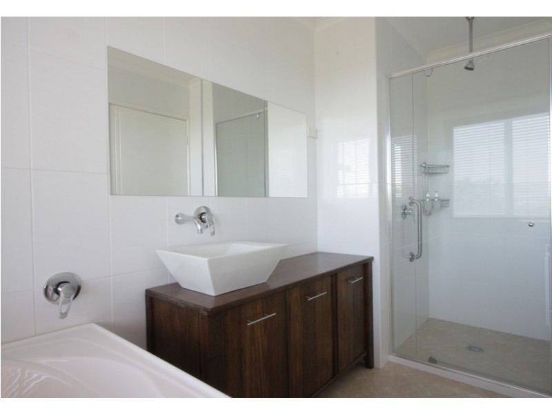 18 Barrett Street, Macgregor ACT 2615