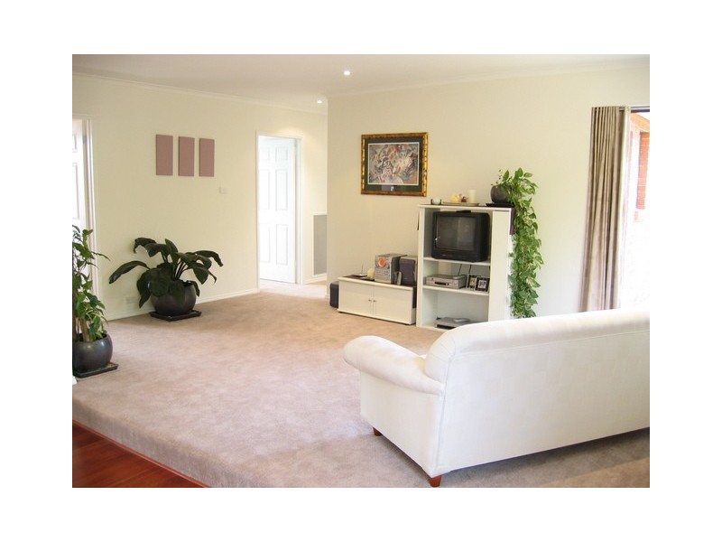6 Galvin Place, Holt ACT 2615