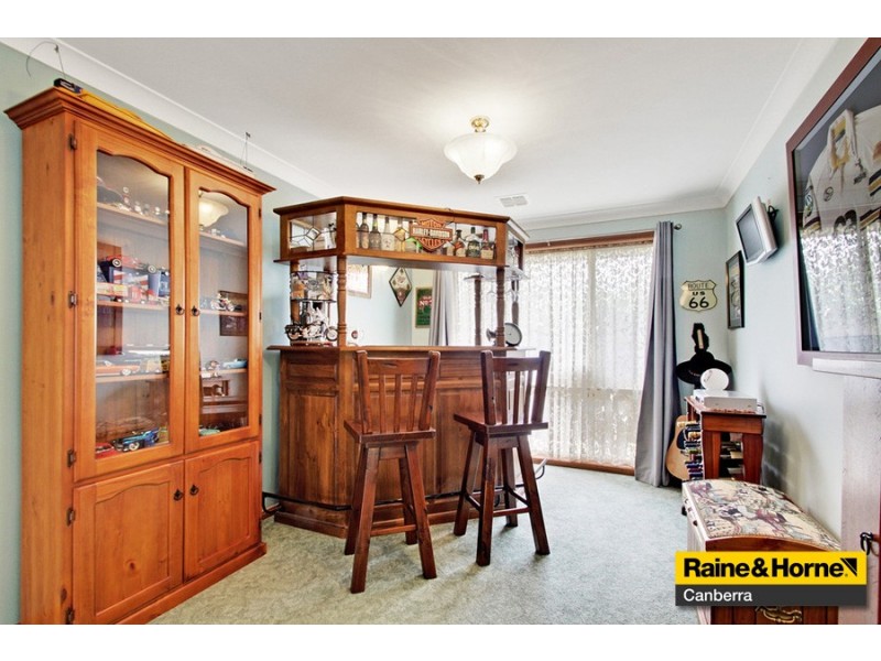 12 Hedger Street, Dunlop ACT 2615