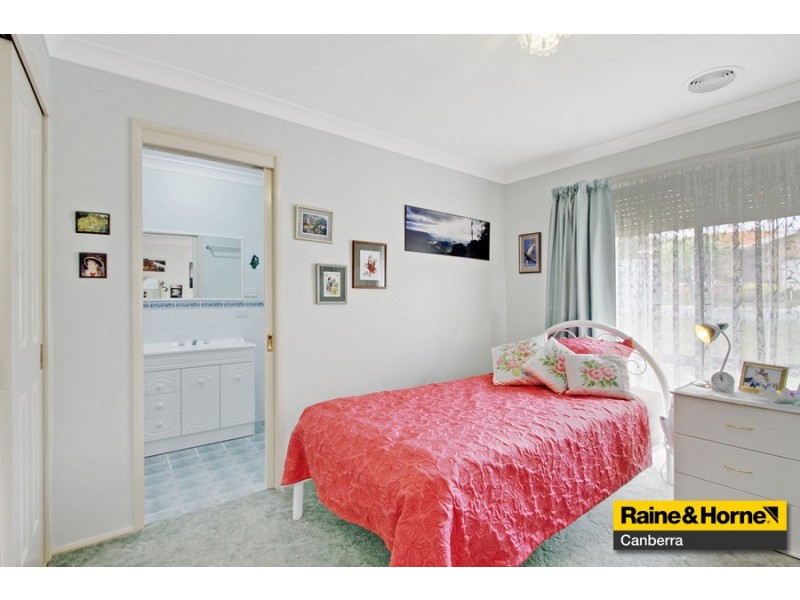 3/30 Hugh McKay Crescent, Dunlop ACT 2615