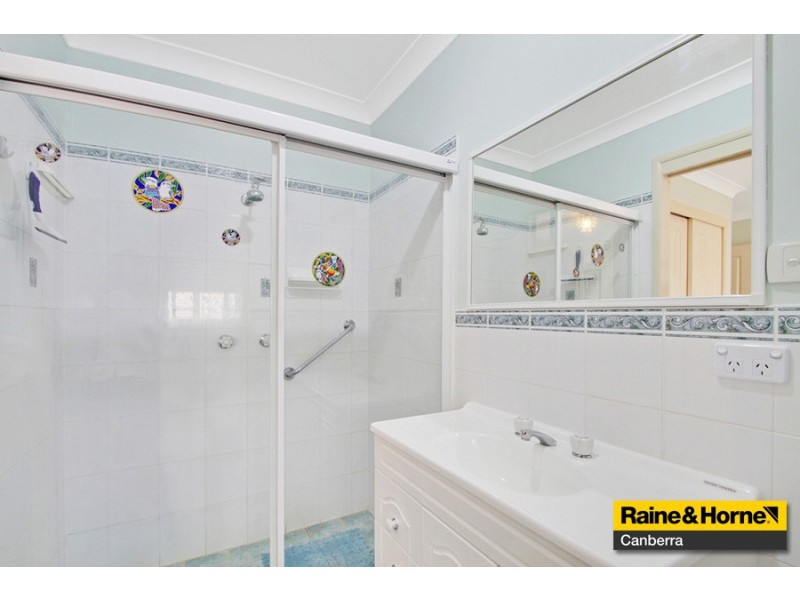 3/30 Hugh McKay Crescent, Dunlop ACT 2615