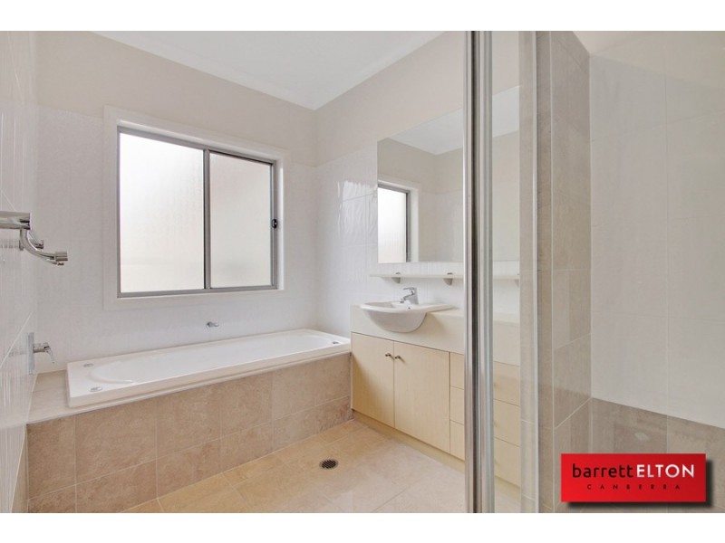 2 Reynolds Street, Curtin ACT 2605