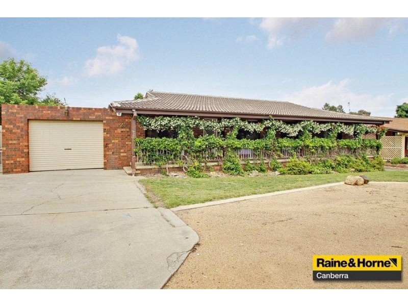 24 Stacy Street, Gowrie ACT 2904