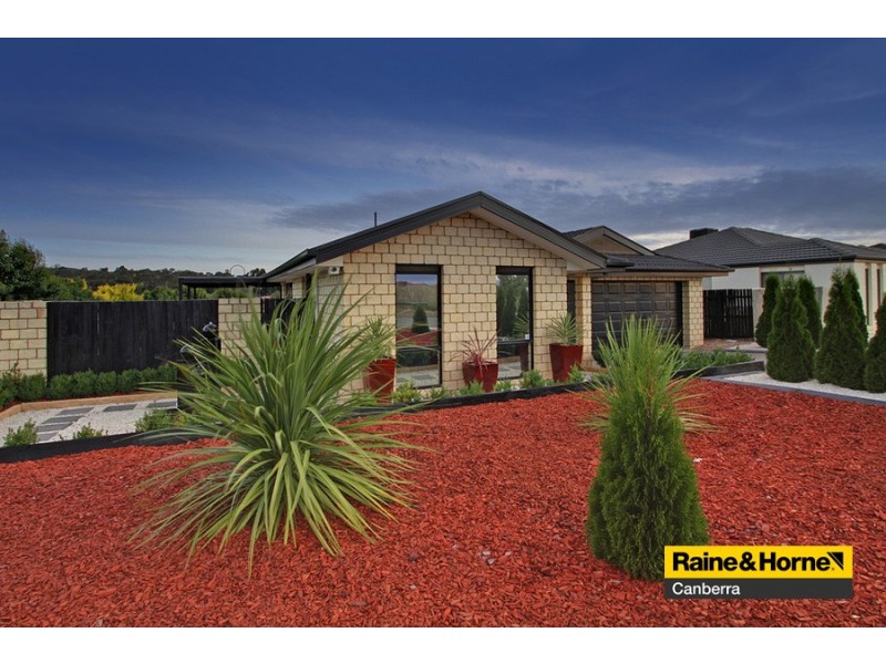 9 Simonetti Street, Dunlop ACT 2615