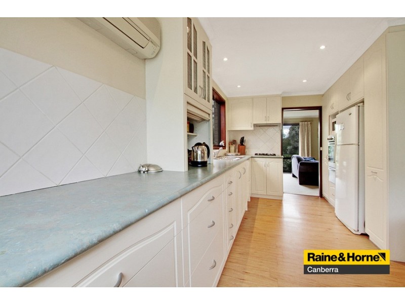 31 Kinchela Crescent, Latham ACT 2615