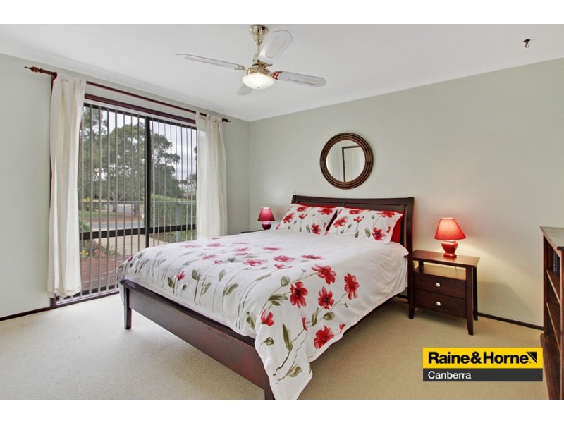 31 Kinchela Crescent, Latham ACT 2615