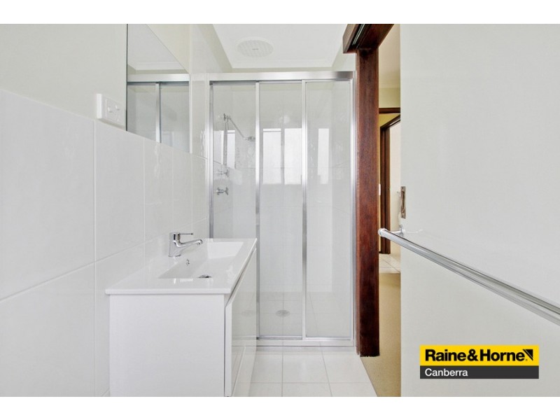 31 Kinchela Crescent, Latham ACT 2615