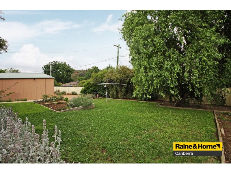31 Kinchela Crescent, Latham ACT 2615