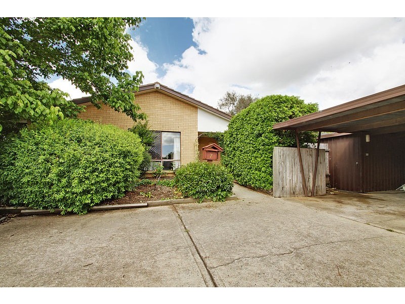 7 Warby Place, Charnwood ACT 2615