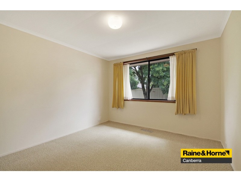 32 Clubbe Crescent, Macgregor ACT 2615