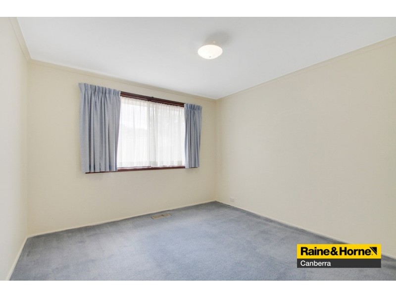 32 Clubbe Crescent, Macgregor ACT 2615
