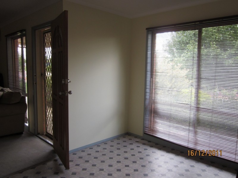 9 Thornhill Crescent, Dunlop ACT 2615