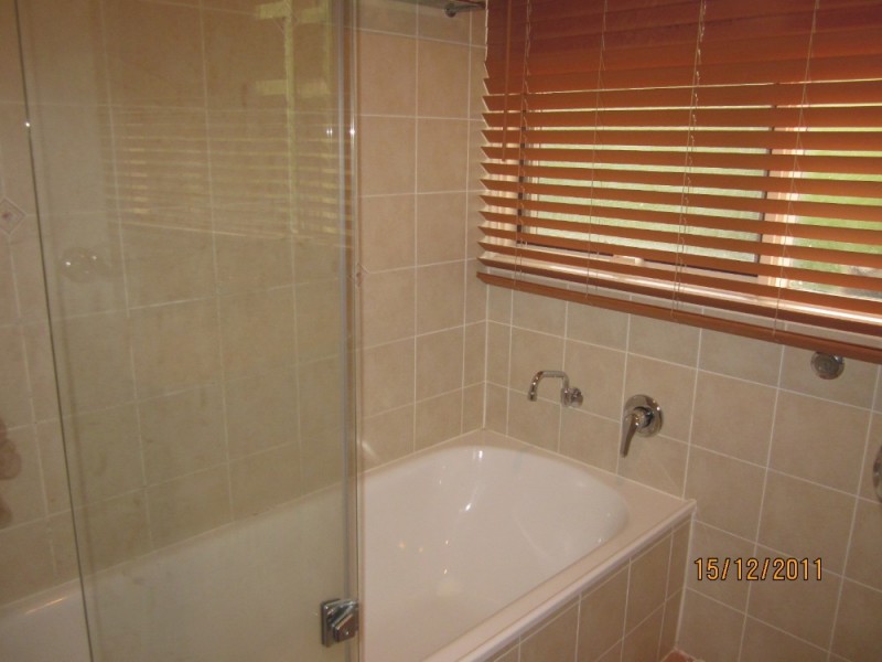 17 Hinchcliffe Place, Spence ACT 2615