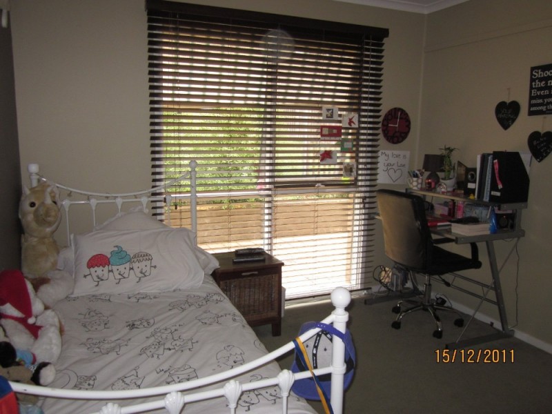 17 Hinchcliffe Place, Spence ACT 2615