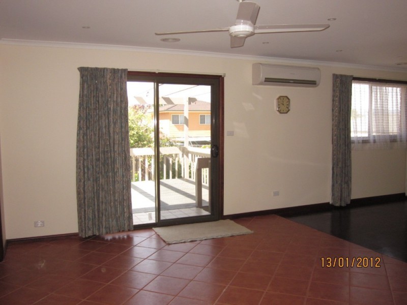 7 Southern Close, Chisholm ACT 2905