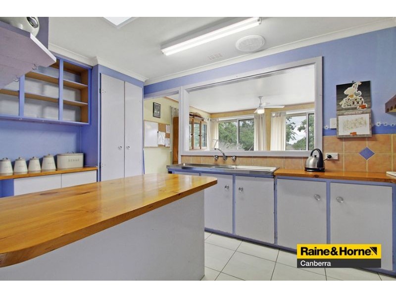 35 Pennefather Street, Higgins ACT 2615