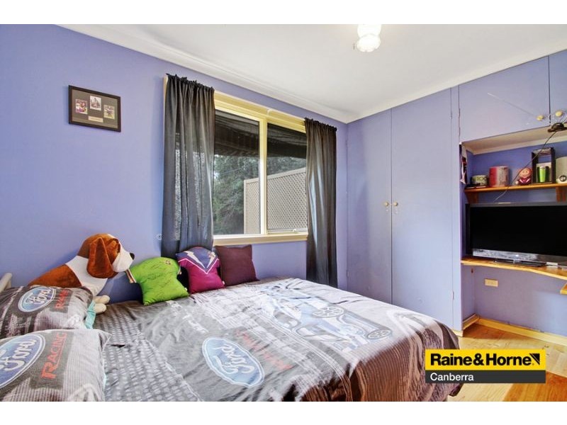 35 Pennefather Street, Higgins ACT 2615