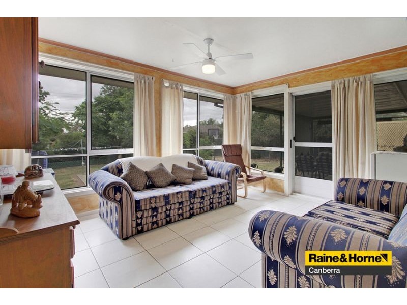 35 Pennefather Street, Higgins ACT 2615