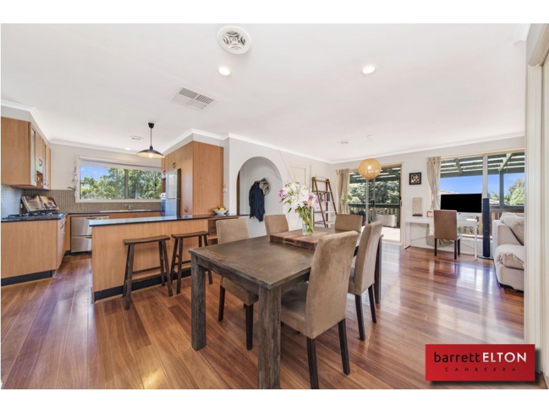 2 Leason Close, Dunlop ACT 2615