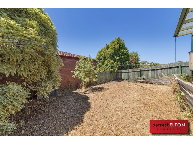 2 Leason Close, Dunlop ACT 2615