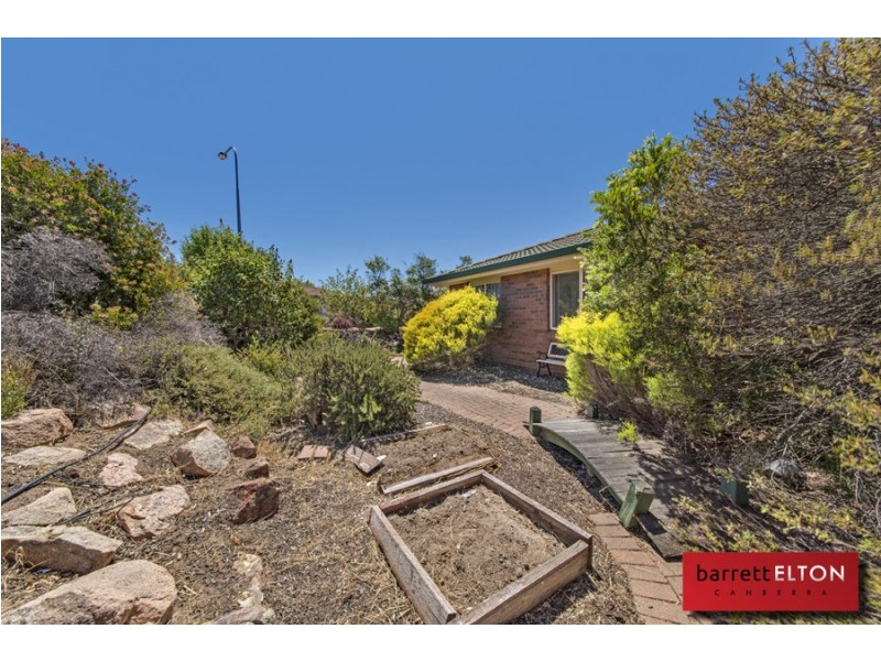 2 Leason Close, Dunlop ACT 2615