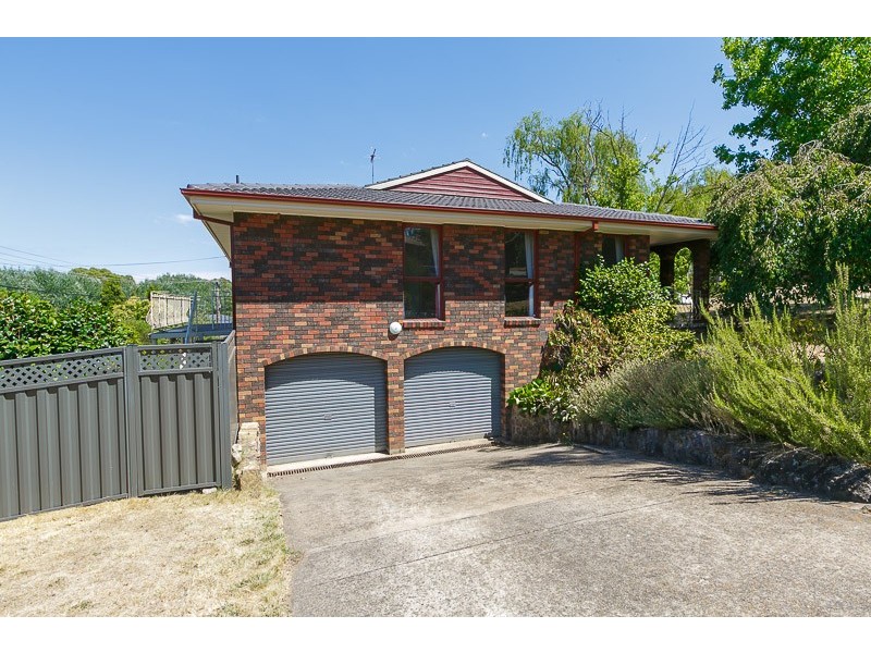 2 Crago Place, Macgregor ACT 2615