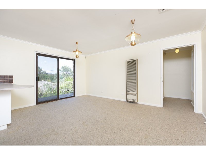 2 Crago Place, Macgregor ACT 2615