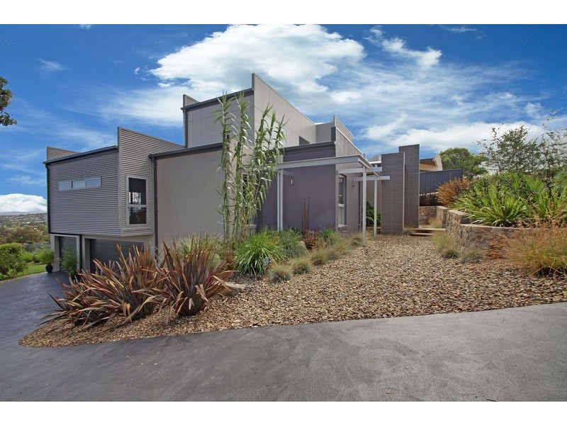 51 Waterfall Drive, Jerrabomberra NSW 2619