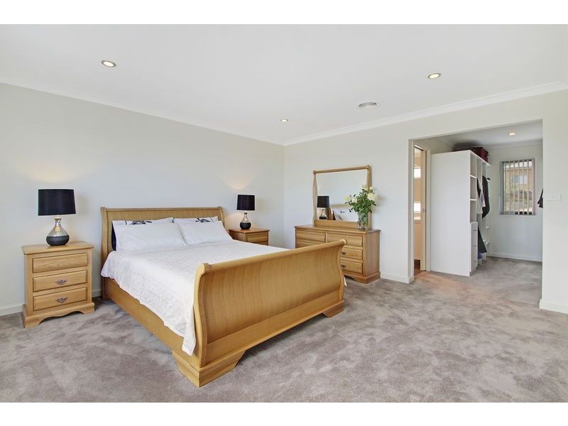 51 Waterfall Drive, Jerrabomberra NSW 2619