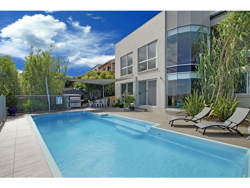 51 Waterfall Drive, Jerrabomberra NSW 2619