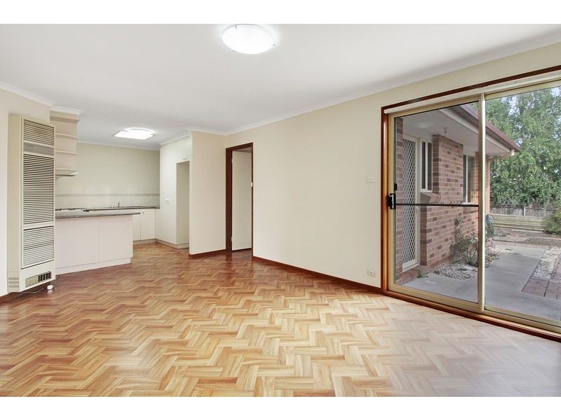 45 Evelyn Owen Crescent, Dunlop ACT 2615