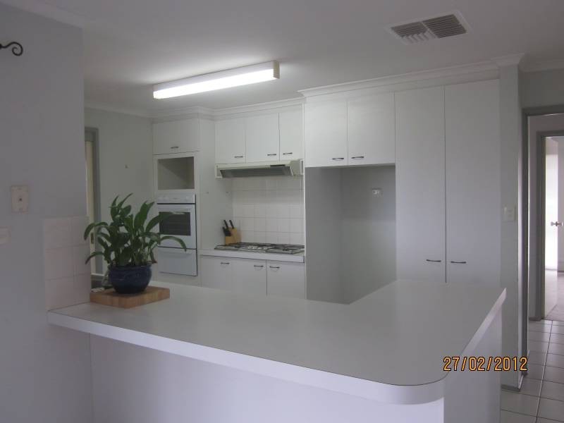 13 Girdlestone Circuit, Calwell ACT 2905