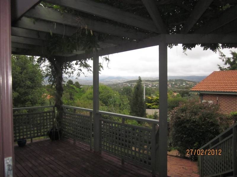 13 Girdlestone Circuit, Calwell ACT 2905