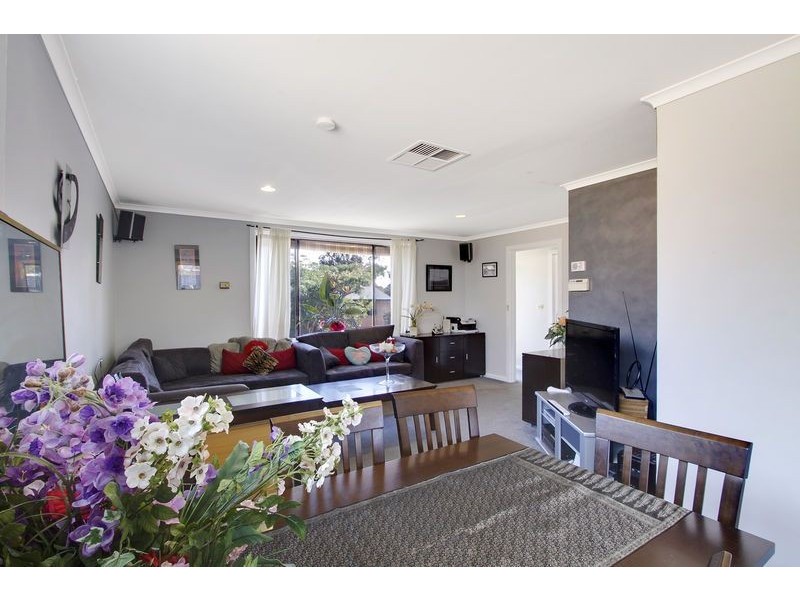 5 Holtermann Place, Charnwood ACT 2615