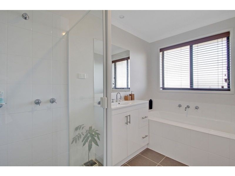 1 Gage Place, Macgregor ACT 2615