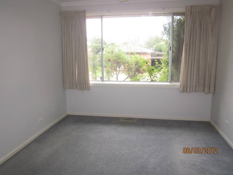 10 Forsyth Place, Charnwood ACT 2615