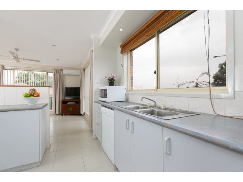 11 Leason Close, Dunlop ACT 2615