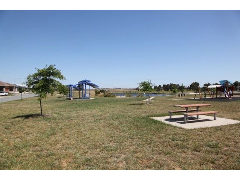 30 James Harrison Street, Dunlop ACT 2615