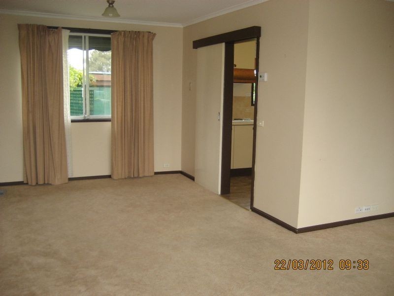 10 Horne Place, Latham ACT 2615