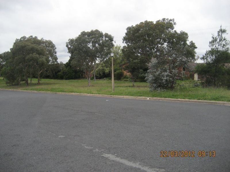 10 Horne Place, Latham ACT 2615