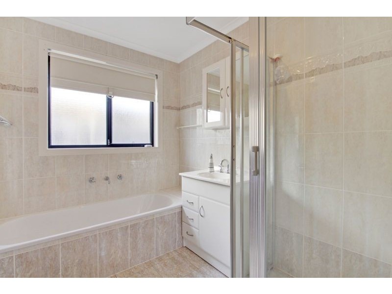 4 Pannamena Crescent, Jerrabomberra NSW 2619