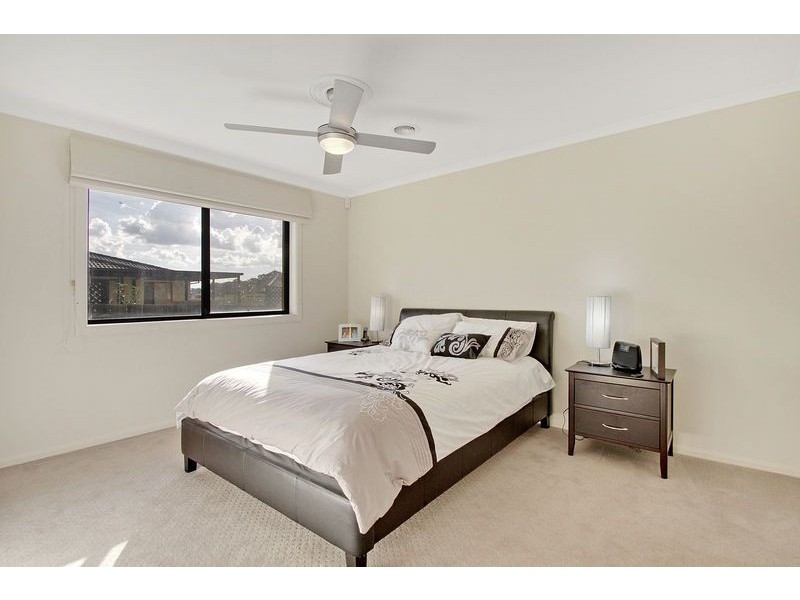 4 Pannamena Crescent, Jerrabomberra NSW 2619
