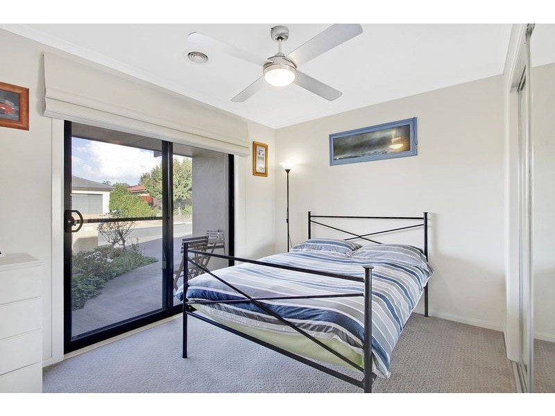 4 Pannamena Crescent, Jerrabomberra NSW 2619