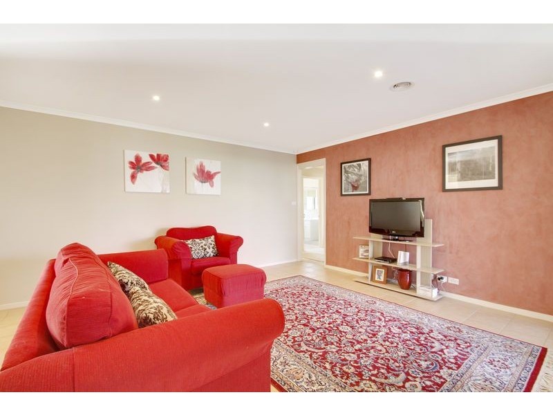 29 Pannamena Crescent, Jerrabomberra NSW 2619