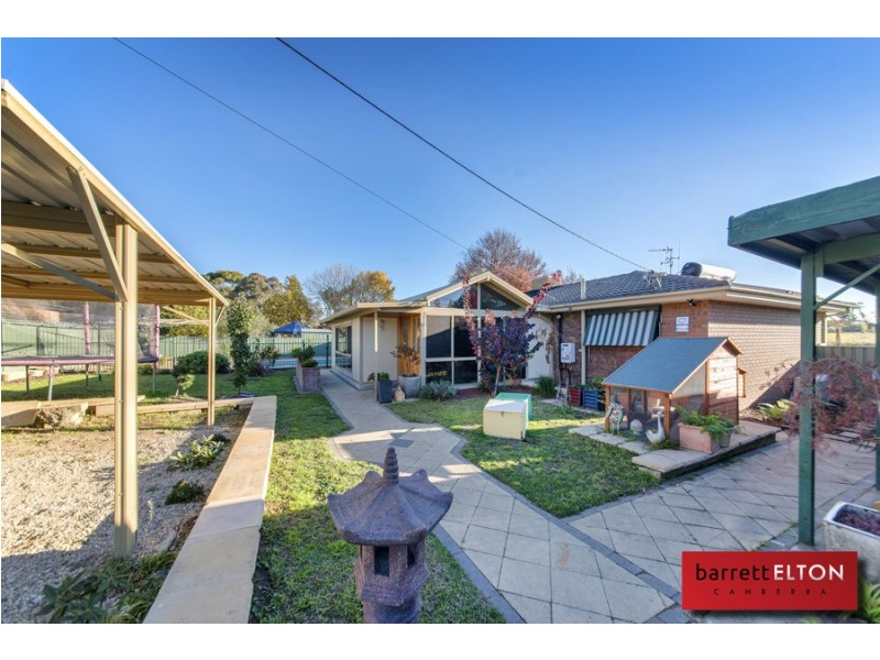 33 Edlington Street, Fraser ACT 2615