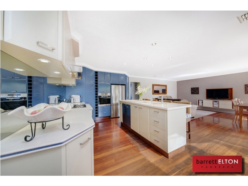 6 Counihan Court, Dunlop ACT 2615