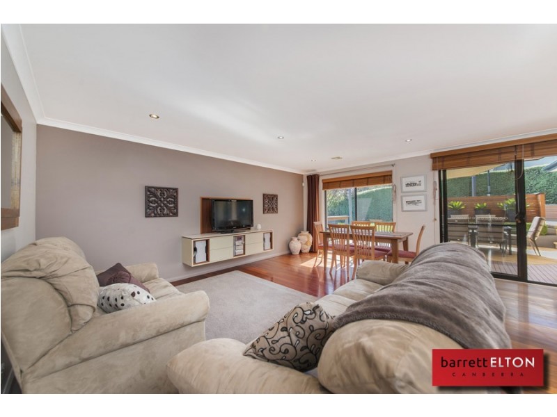 6 Counihan Court, Dunlop ACT 2615