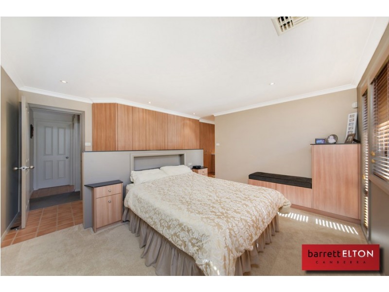 6 Counihan Court, Dunlop ACT 2615